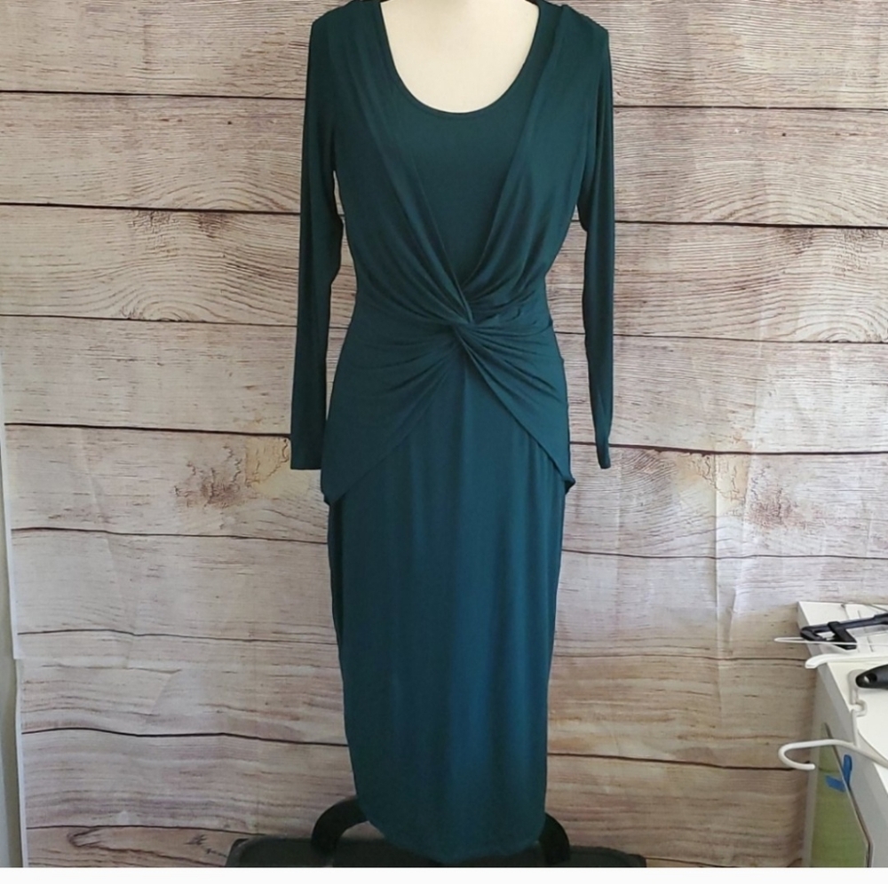 Kate & Mallory Long-sleeve Green Dress